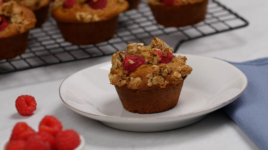 Raspberry Streusel Muffins - Sorghum Checkoff