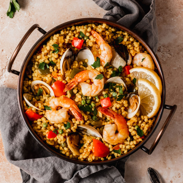 Sorghum Paella with Clams and Shrimp recipe